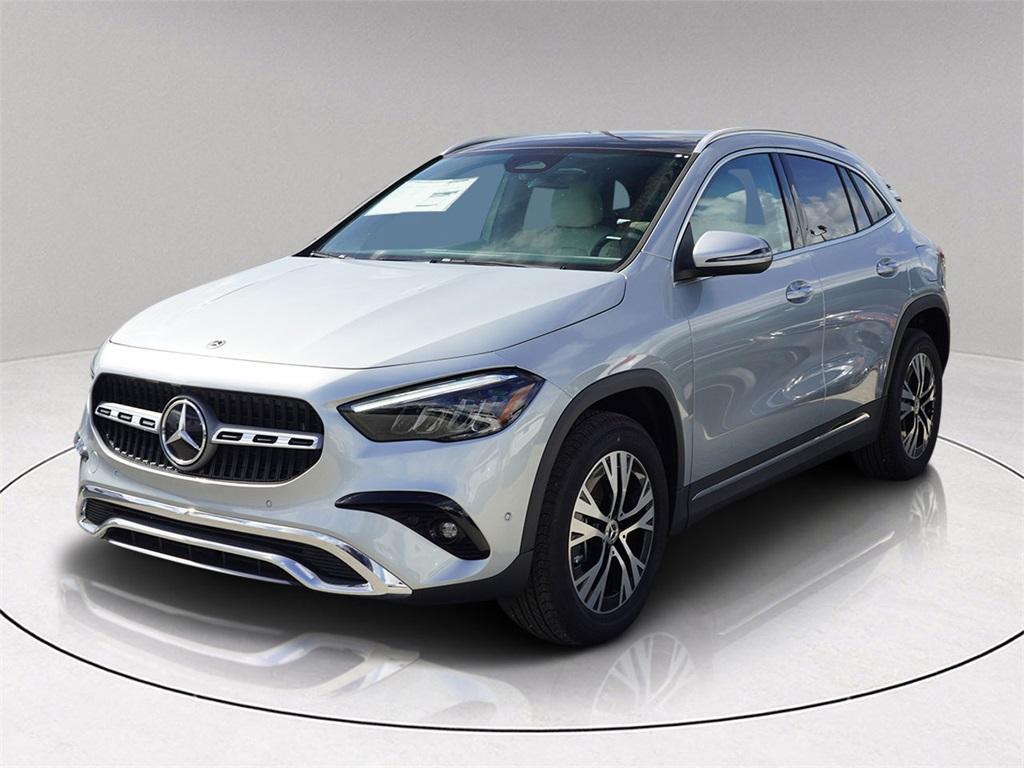 new 2025 Mercedes-Benz GLA 250 car, priced at $42,612