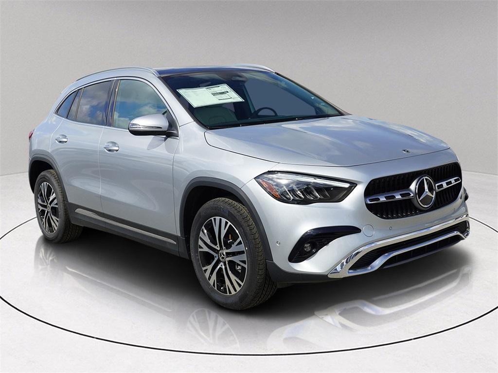 new 2025 Mercedes-Benz GLA 250 car, priced at $42,612