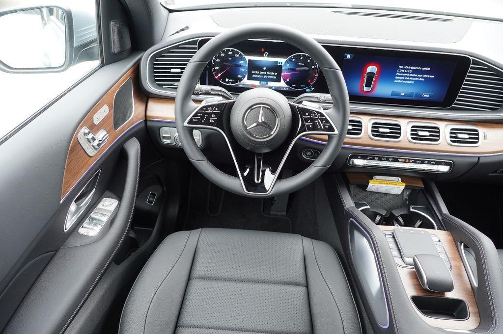 new 2025 Mercedes-Benz GLE 350 car, priced at $64,675