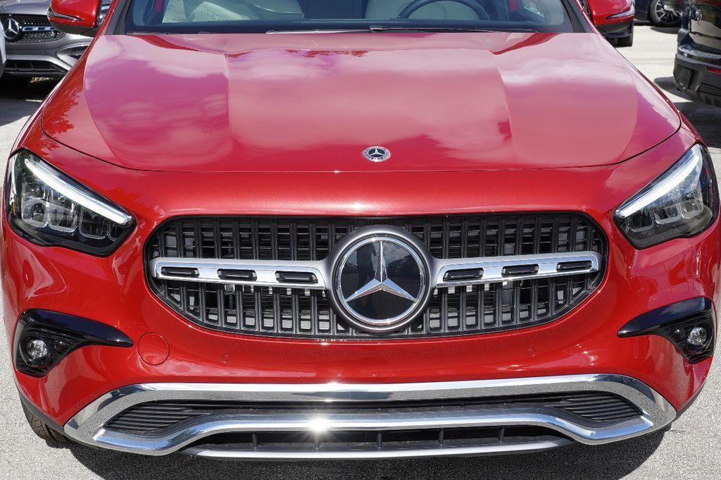 new 2025 Mercedes-Benz GLA 250 car, priced at $48,090