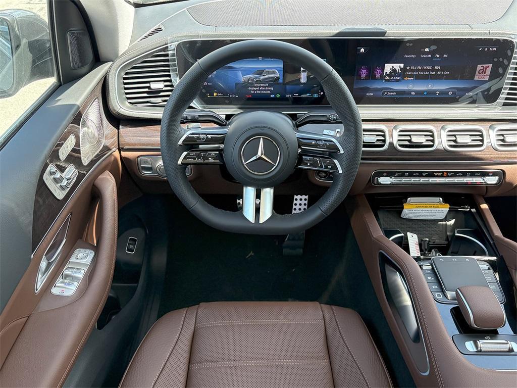 new 2025 Mercedes-Benz GLS 450 car, priced at $91,166