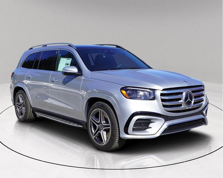 new 2025 Mercedes-Benz GLS 450 car, priced at $88,174