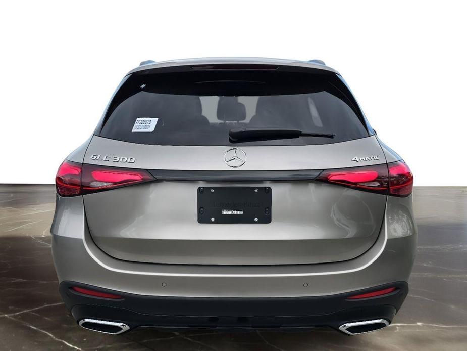 new 2024 Mercedes-Benz GLC 300 car, priced at $56,109