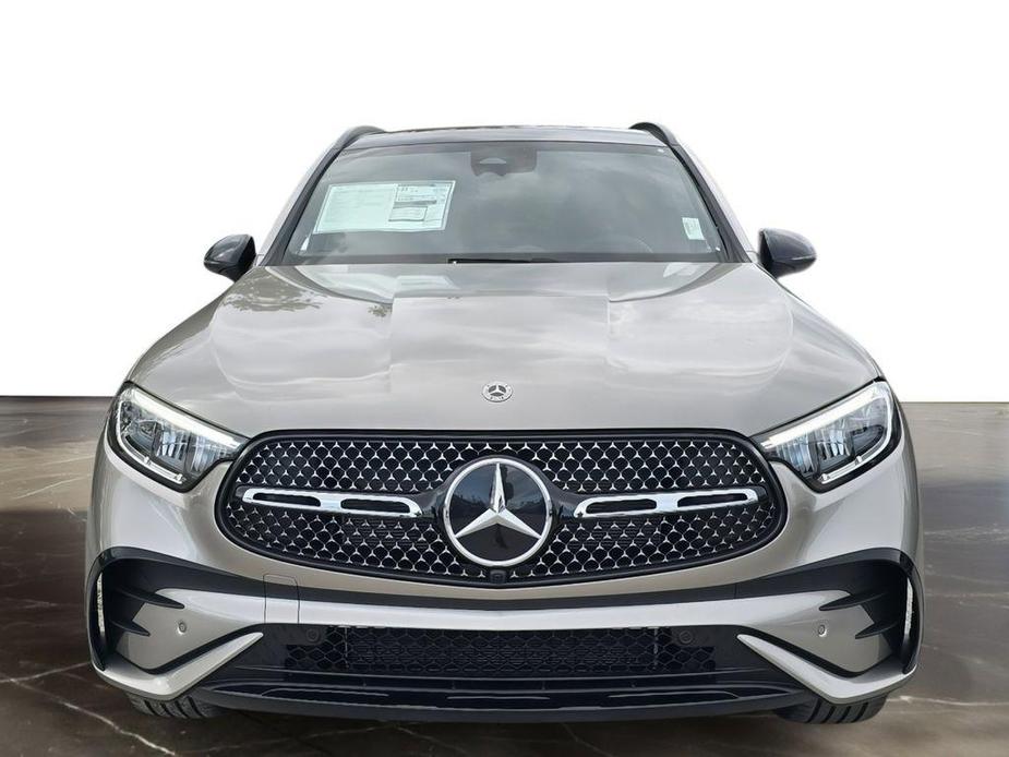 new 2024 Mercedes-Benz GLC 300 car, priced at $56,109