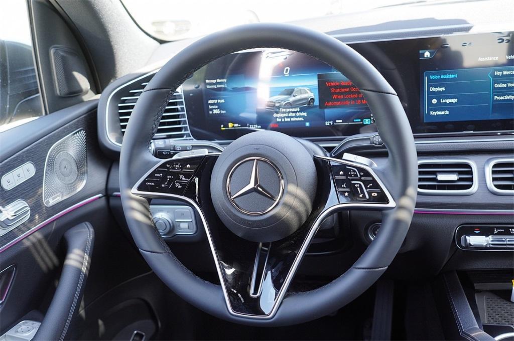new 2025 Mercedes-Benz GLE 450 car, priced at $71,179