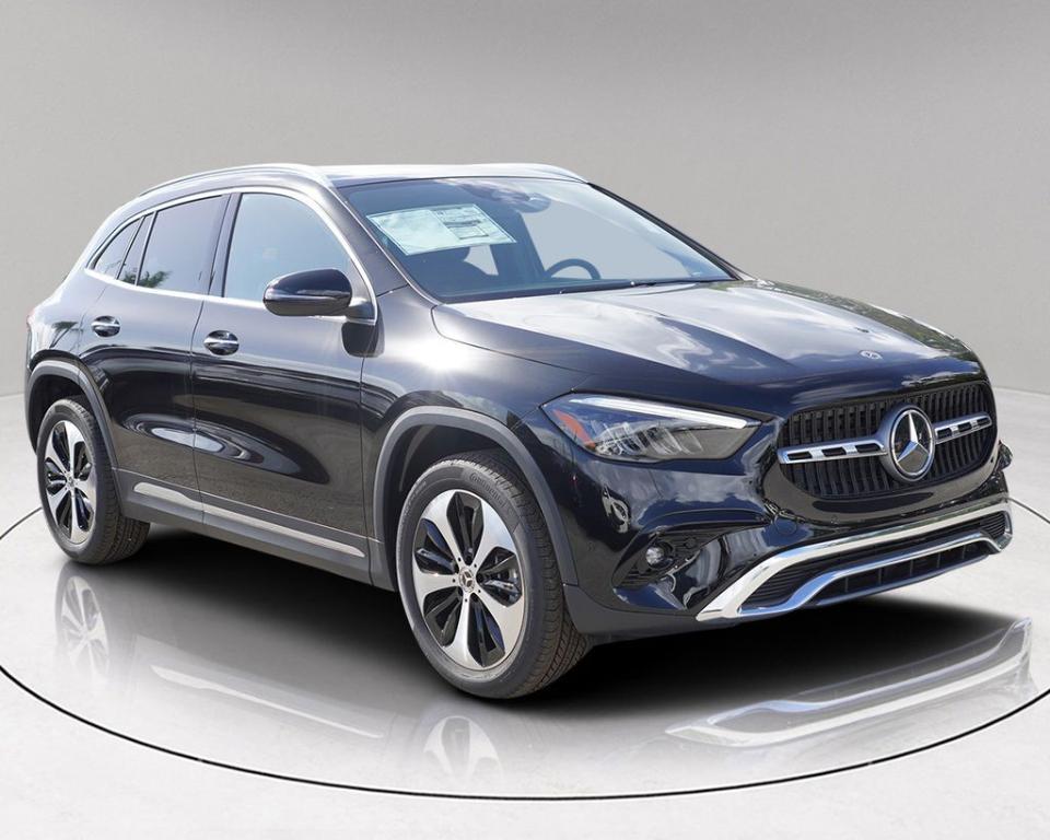 new 2025 Mercedes-Benz GLA 250 car, priced at $49,935