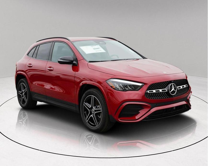 new 2025 Mercedes-Benz GLA 250 car, priced at $46,512