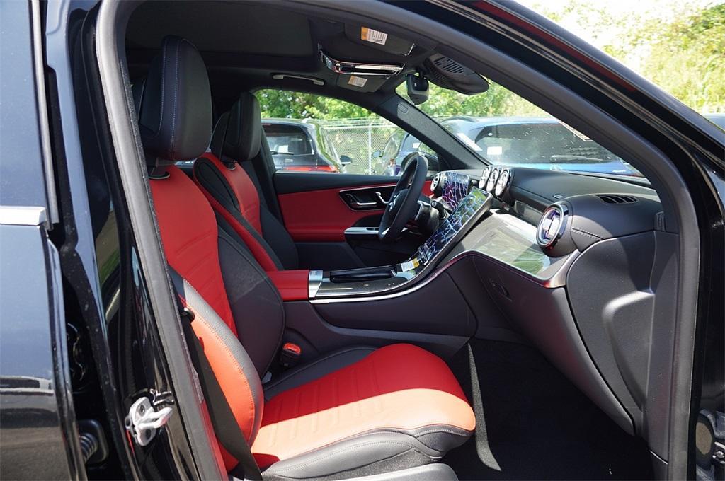 new 2025 Mercedes-Benz GLC 300 car, priced at $58,035