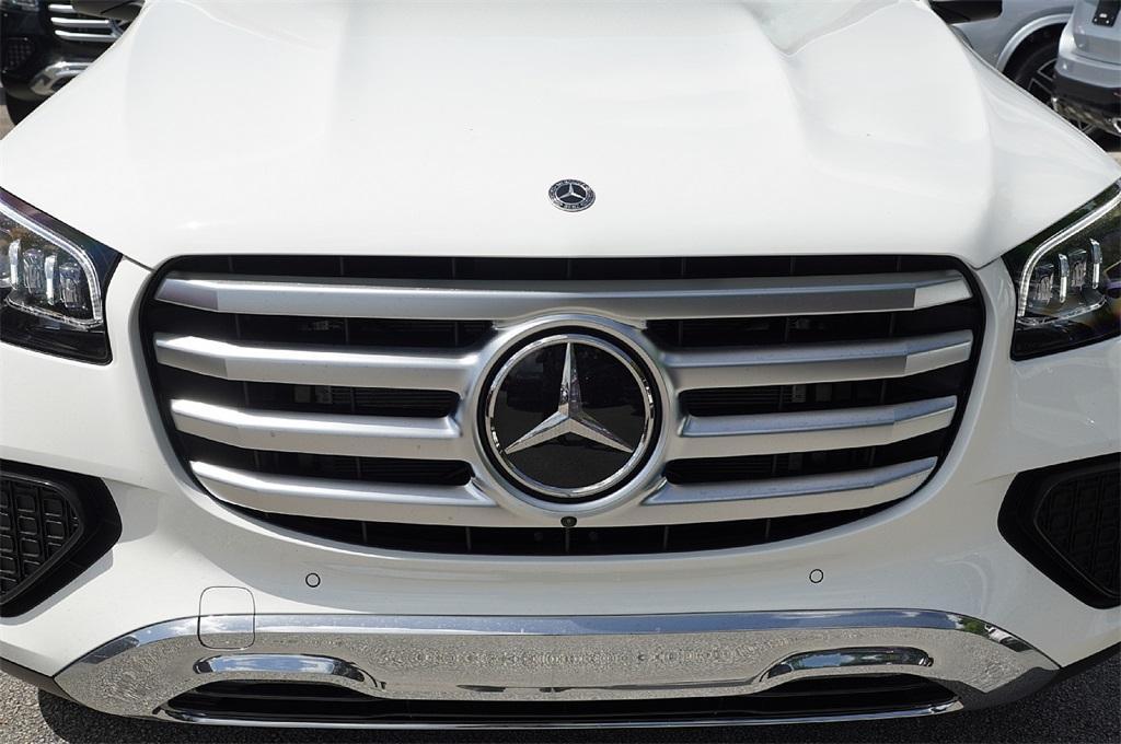 new 2025 Mercedes-Benz GLS 450 car, priced at $84,622