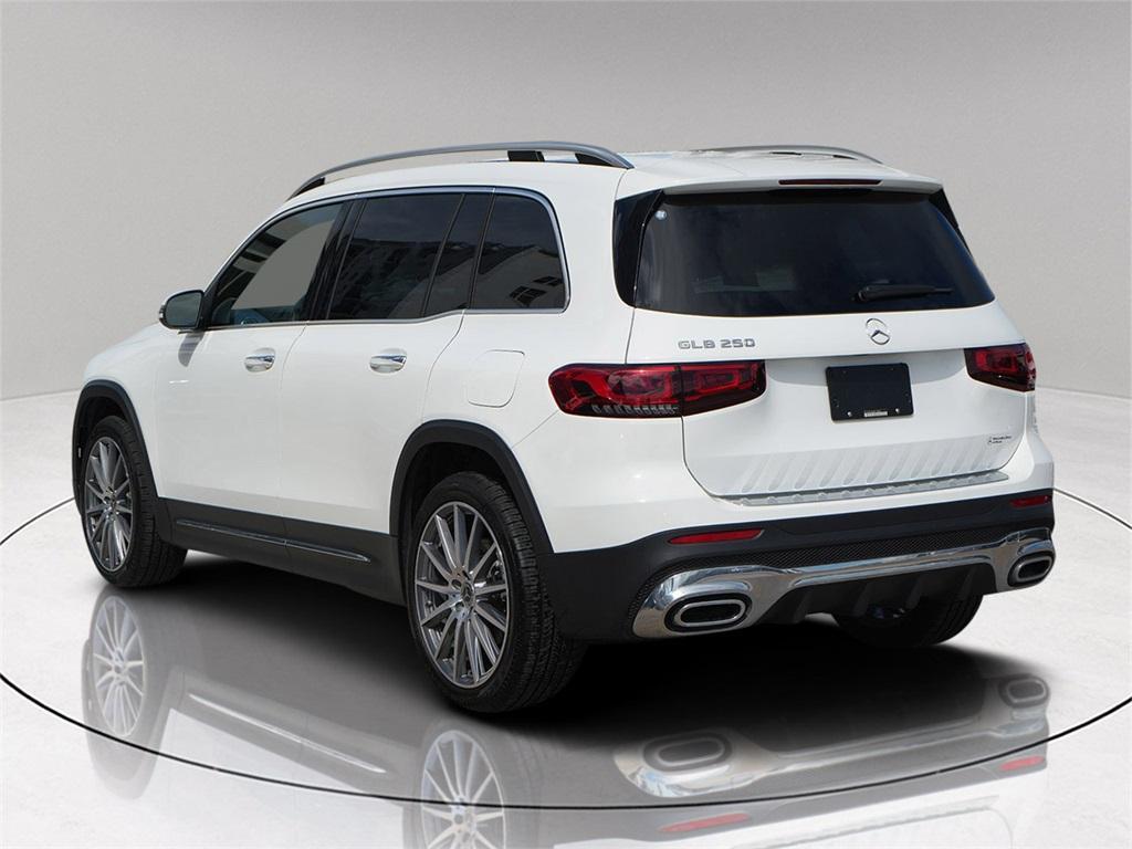 used 2021 Mercedes-Benz GLB 250 car, priced at $33,600