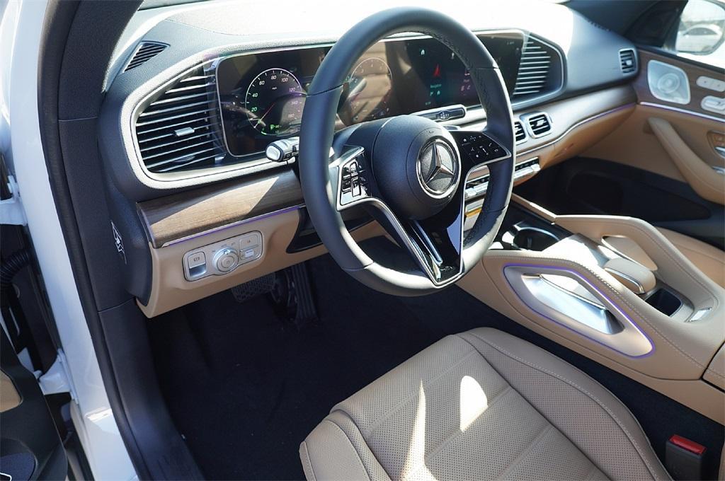 new 2025 Mercedes-Benz GLE 350 car, priced at $70,128