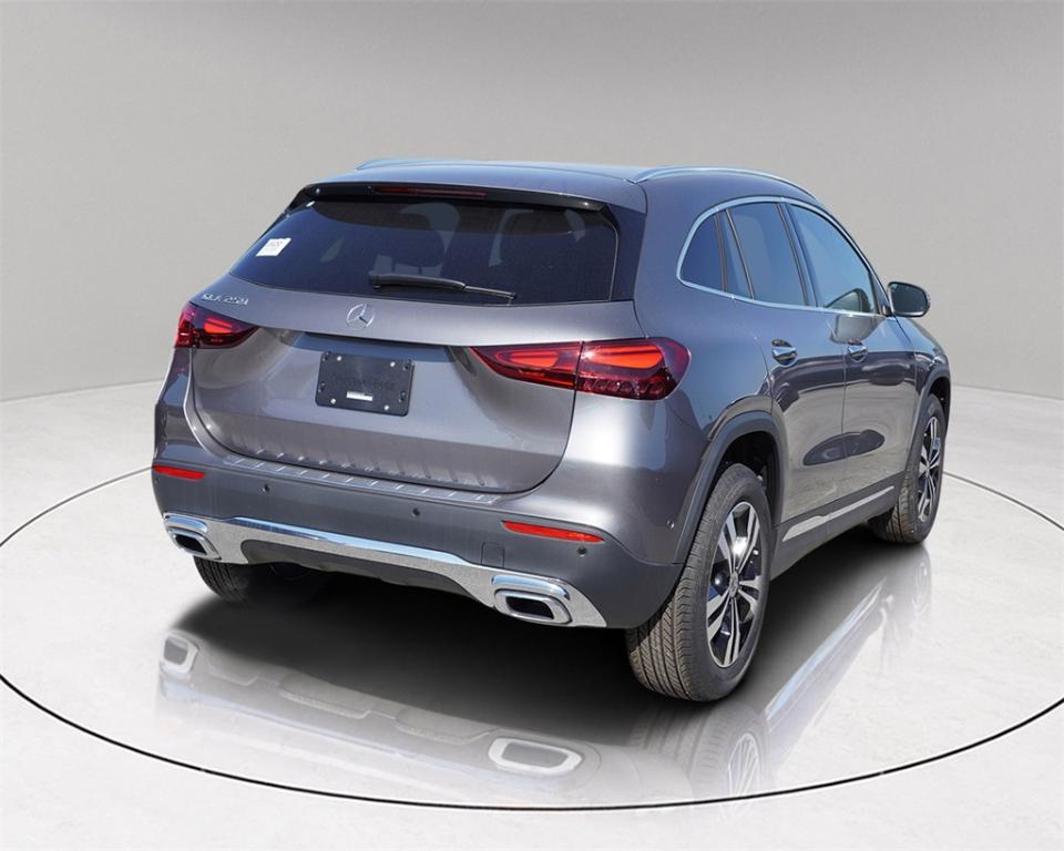 new 2025 Mercedes-Benz GLA 250 car, priced at $49,140