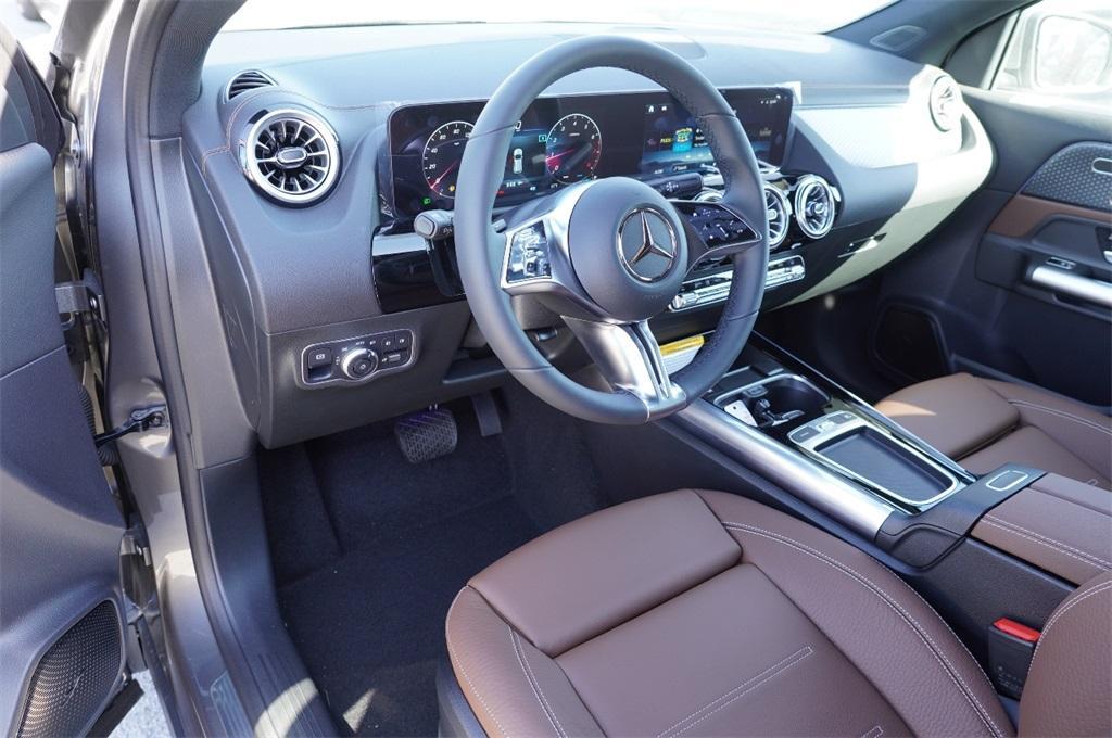 new 2025 Mercedes-Benz GLA 250 car, priced at $49,140