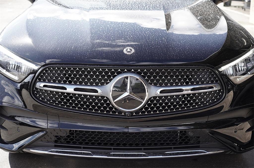 new 2026 Mercedes-Benz GLC 300 car, priced at $67,060