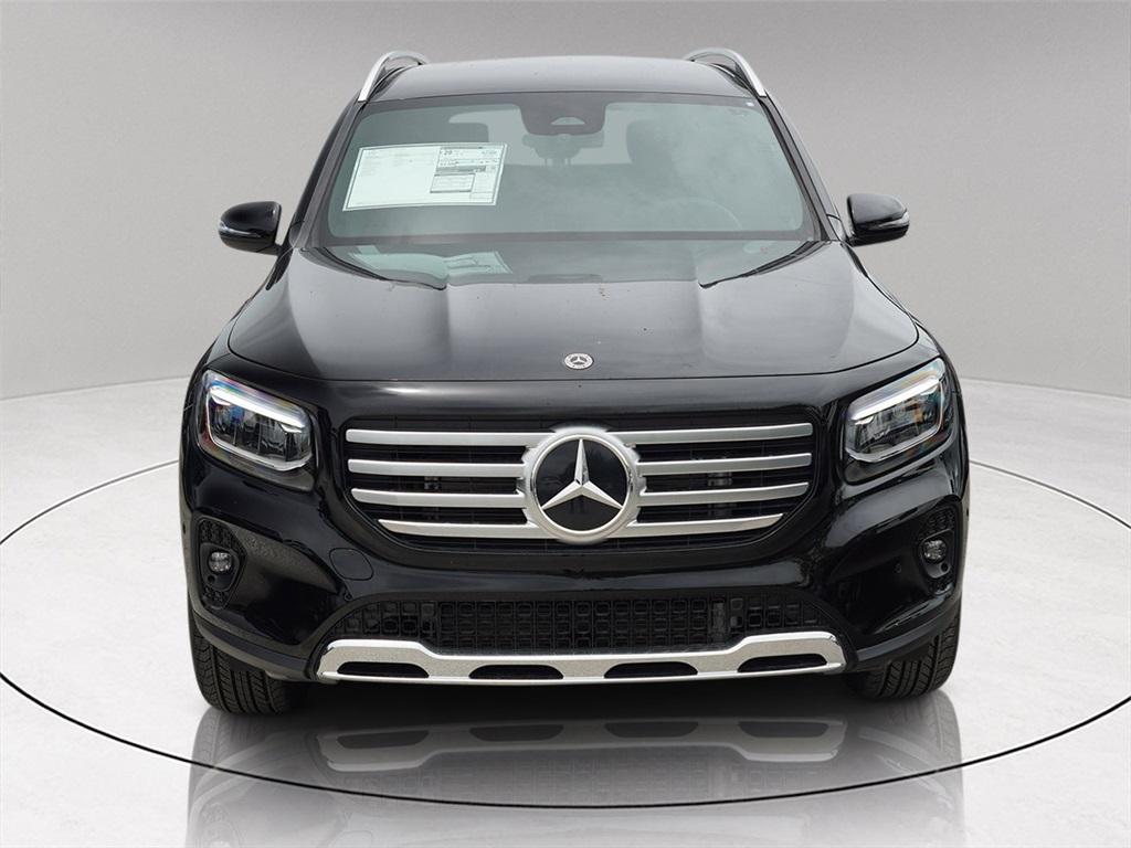 new 2025 Mercedes-Benz GLB 250 car, priced at $40,840