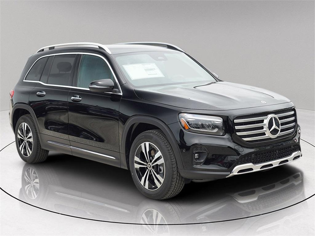 new 2025 Mercedes-Benz GLB 250 car, priced at $40,840