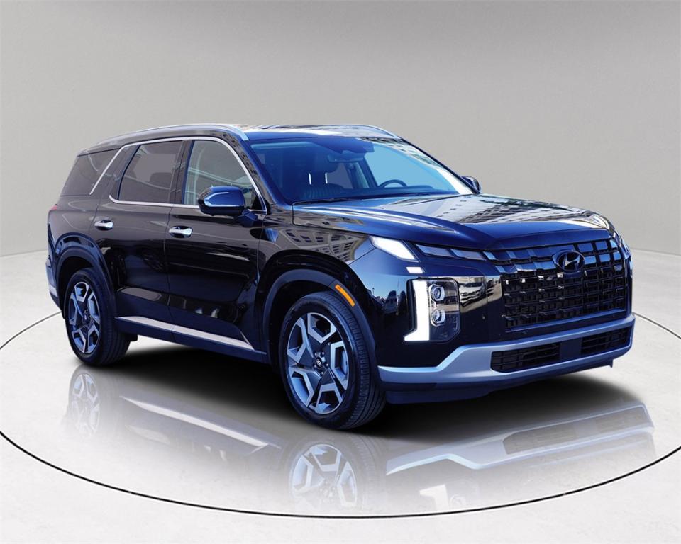 used 2024 Hyundai Palisade car, priced at $39,498