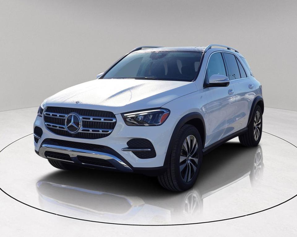 new 2025 Mercedes-Benz GLE 350 car, priced at $70,315