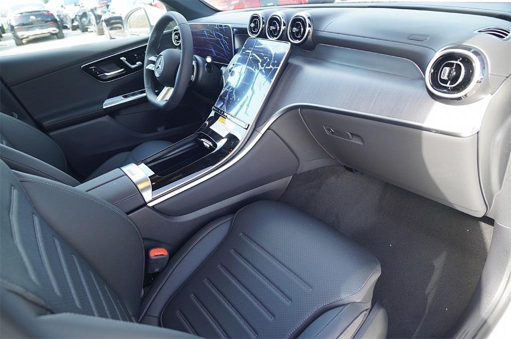 new 2025 Mercedes-Benz GLC 350e car, priced at $62,105
