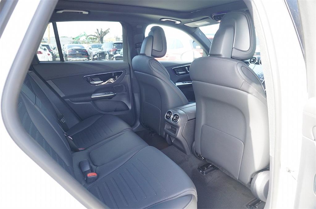 new 2025 Mercedes-Benz GLC 350e car, priced at $62,105