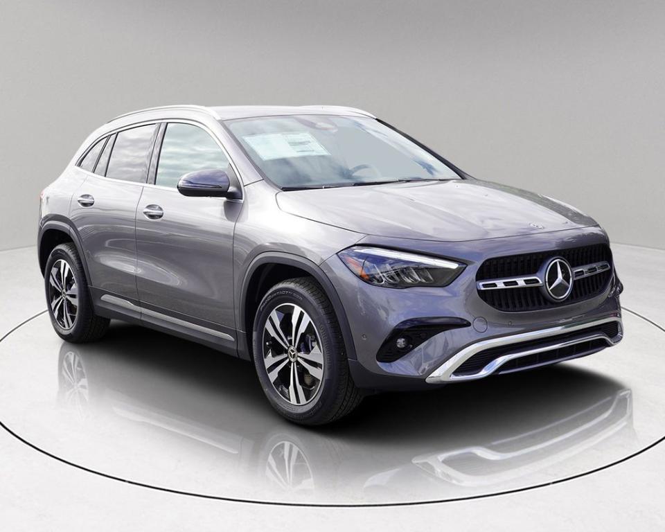 new 2025 Mercedes-Benz GLA 250 car, priced at $47,540