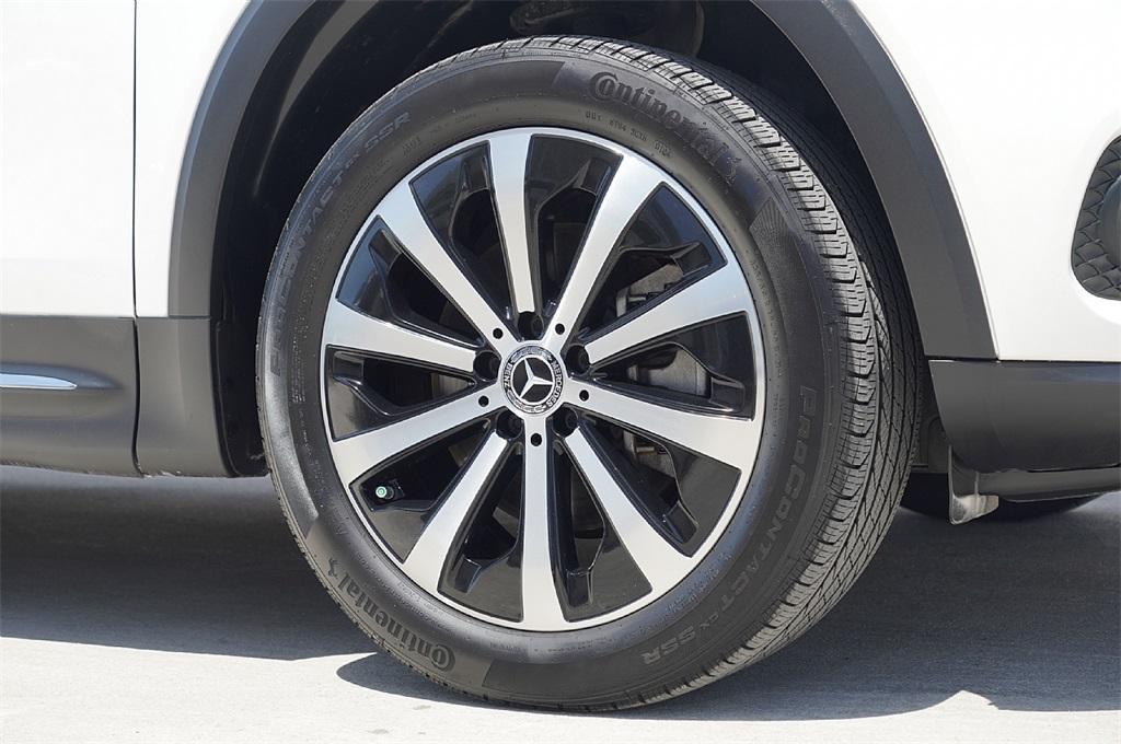 used 2022 Mercedes-Benz GLB 250 car, priced at $33,350