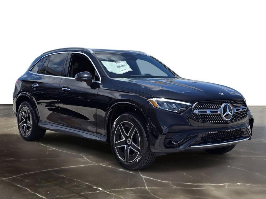 new 2024 Mercedes-Benz GLC 300 car, priced at $52,622