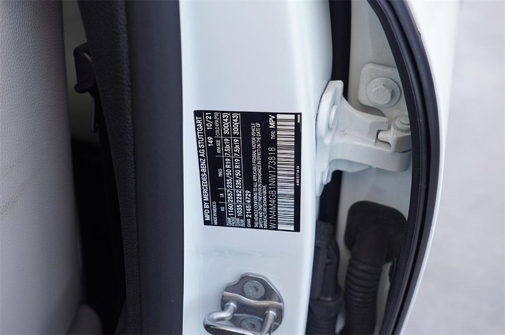 used 2022 Mercedes-Benz GLB 250 car, priced at $33,990