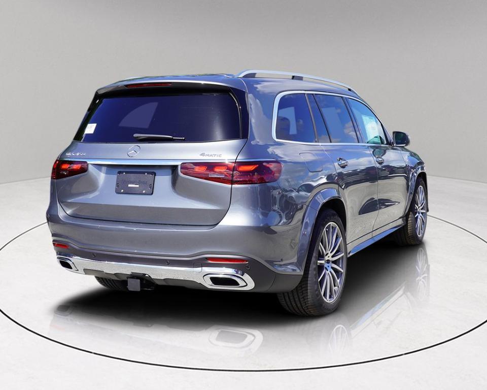 new 2025 Mercedes-Benz GLS 450 car, priced at $88,976