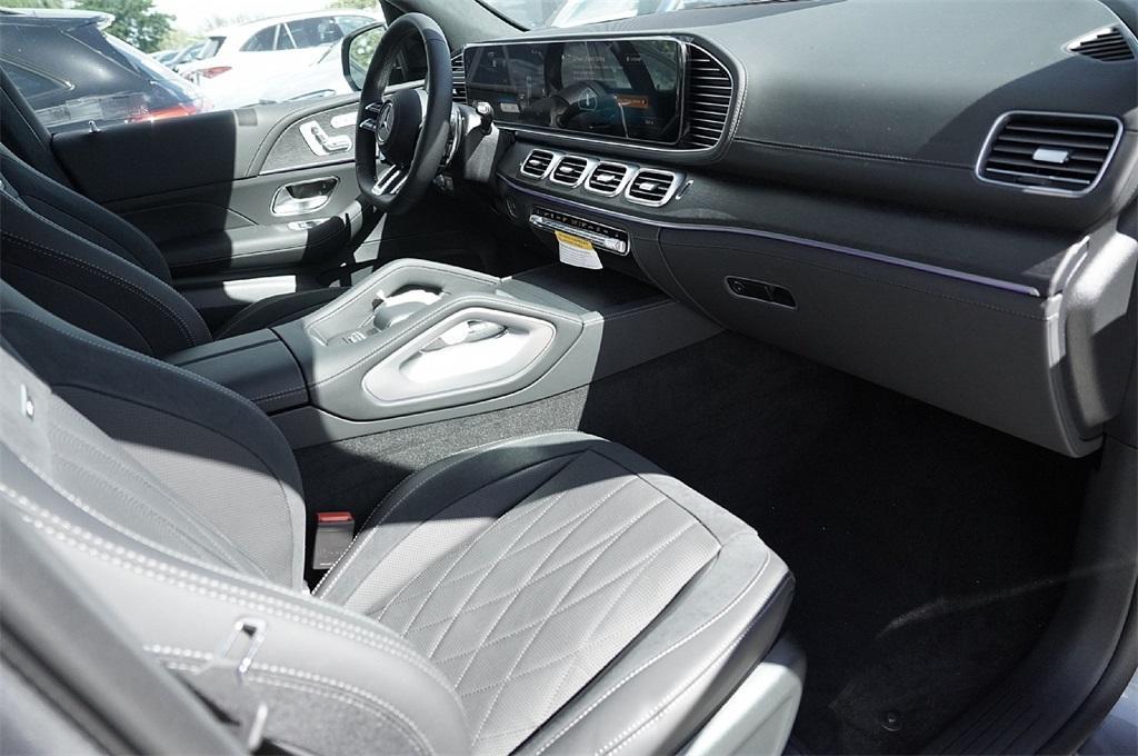 new 2026 Mercedes-Benz AMG GLE 63 car, priced at $133,829