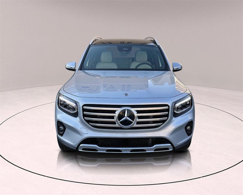 new 2025 Mercedes-Benz GLB 250 car, priced at $49,565