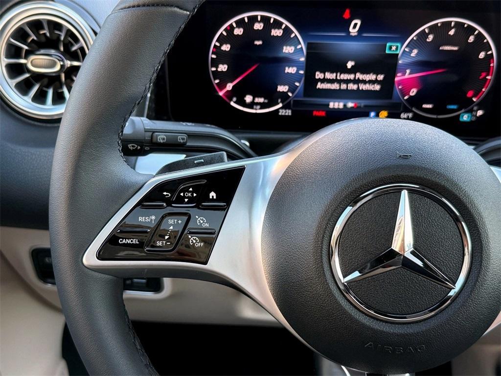 new 2025 Mercedes-Benz GLB 250 car, priced at $49,565