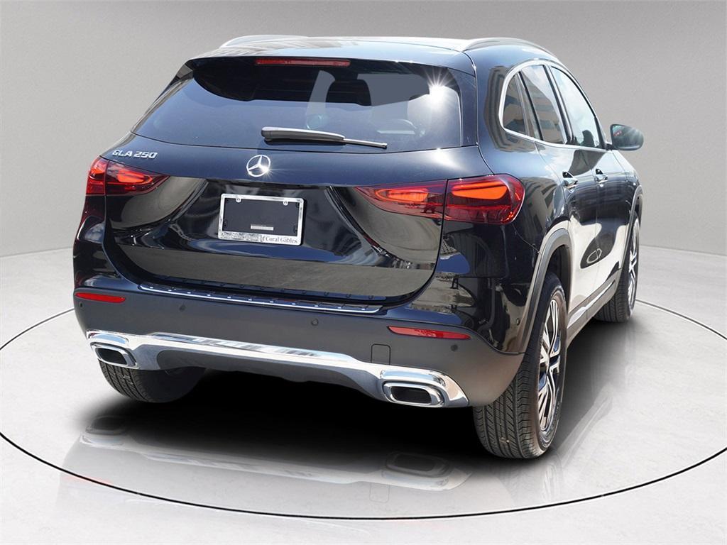 new 2025 Mercedes-Benz GLA 250 car, priced at $39,612