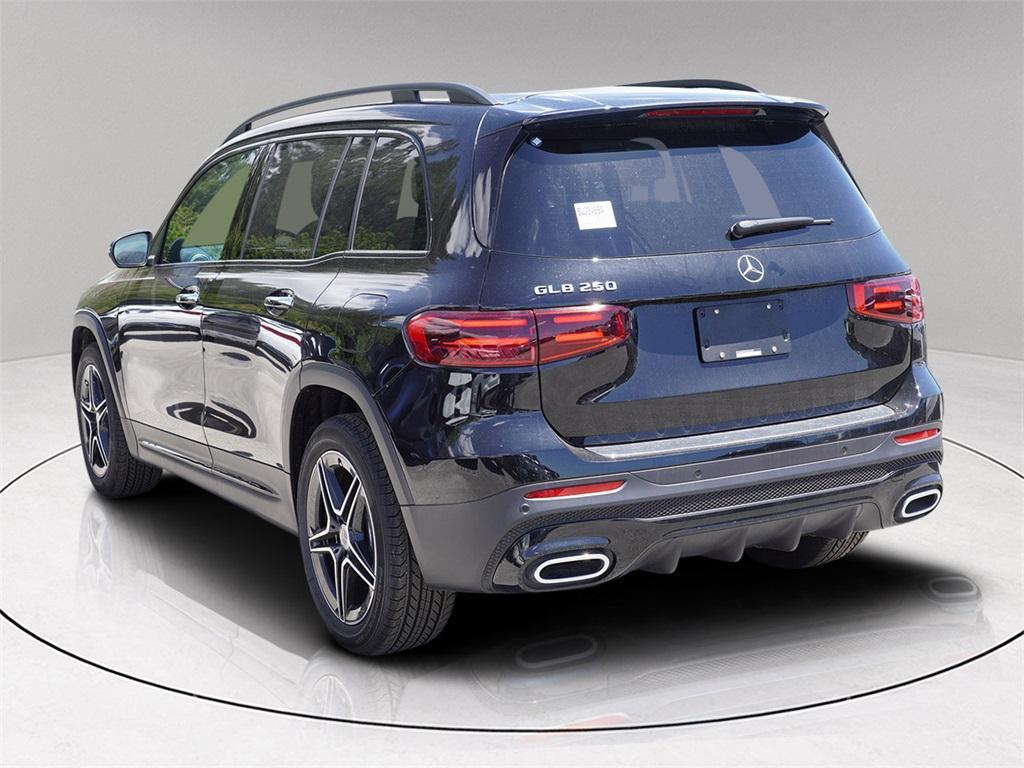 new 2025 Mercedes-Benz GLB 250 car, priced at $45,405