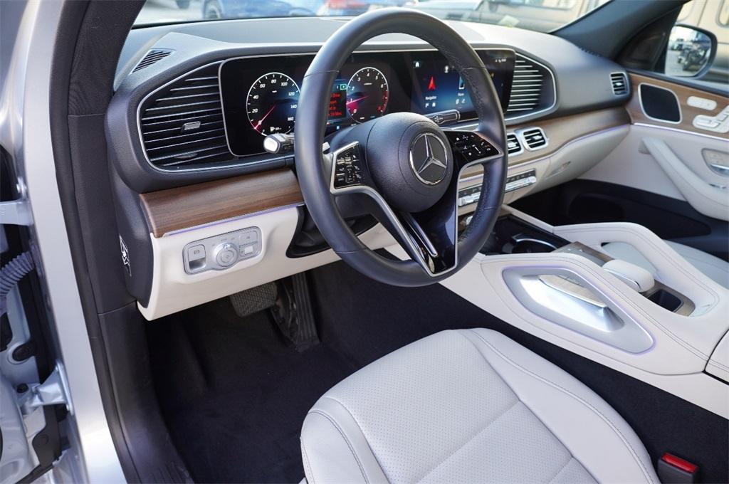 used 2024 Mercedes-Benz GLE 350 car, priced at $62,900