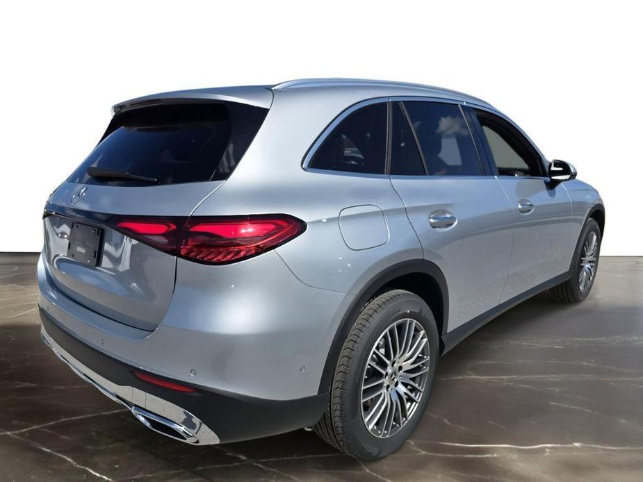 new 2024 Mercedes-Benz GLC 300 car, priced at $52,991