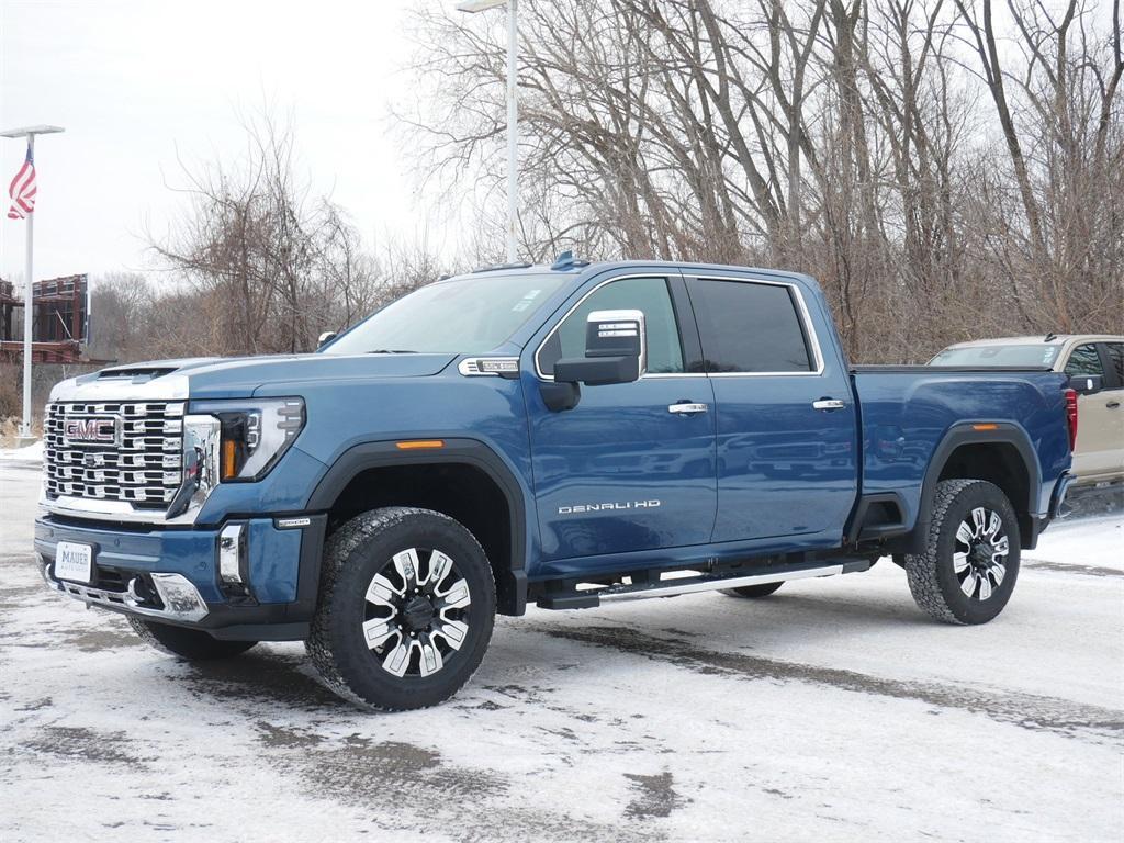 used 2025 GMC Sierra 2500 car, priced at $73,000