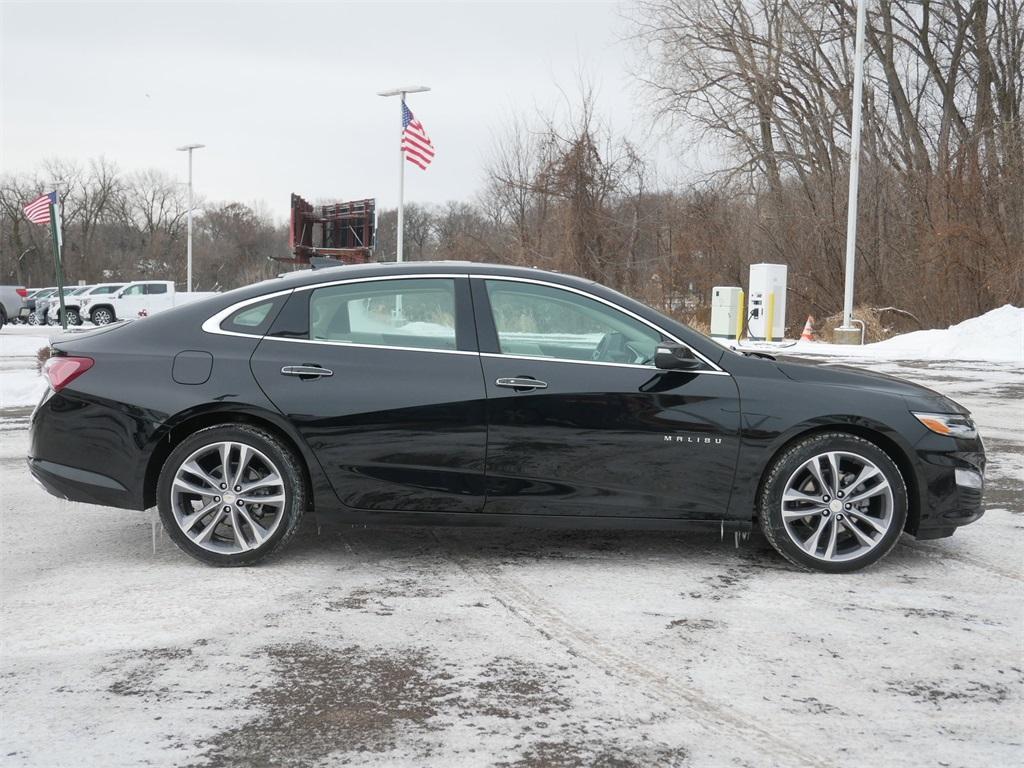 used 2022 Chevrolet Malibu car, priced at $25,649