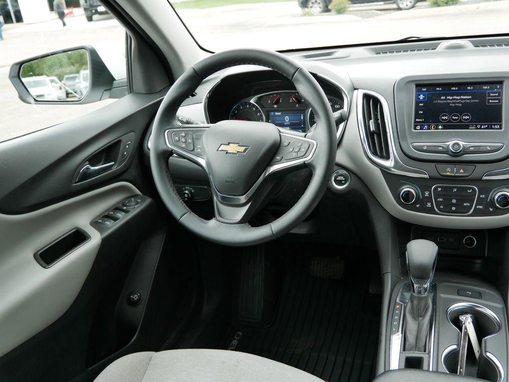 used 2024 Chevrolet Equinox car, priced at $22,869