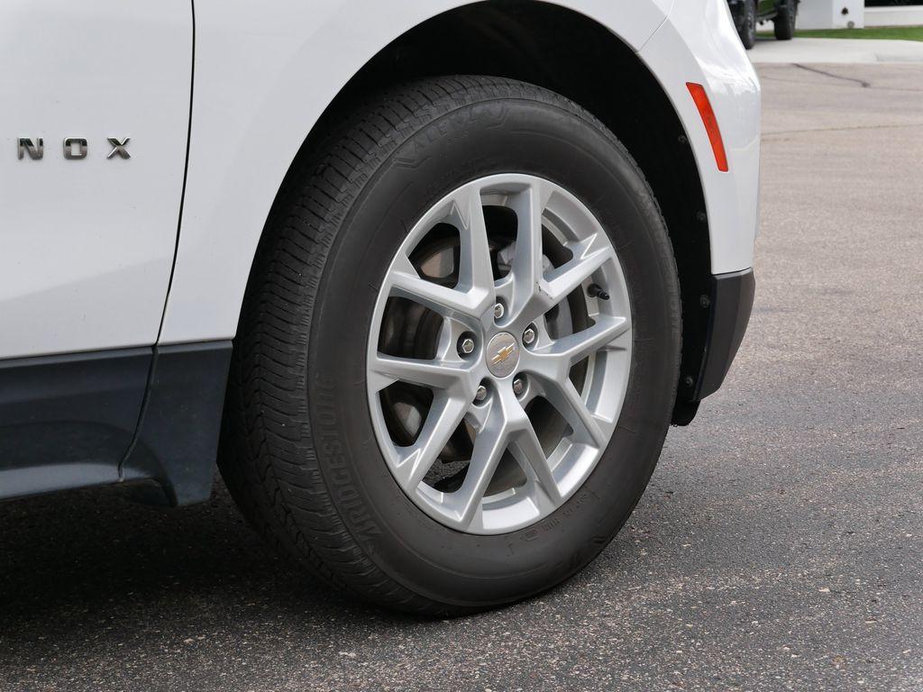 used 2024 Chevrolet Equinox car, priced at $22,869