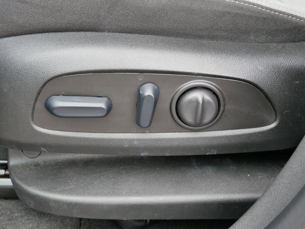 used 2024 Chevrolet Equinox car, priced at $22,869