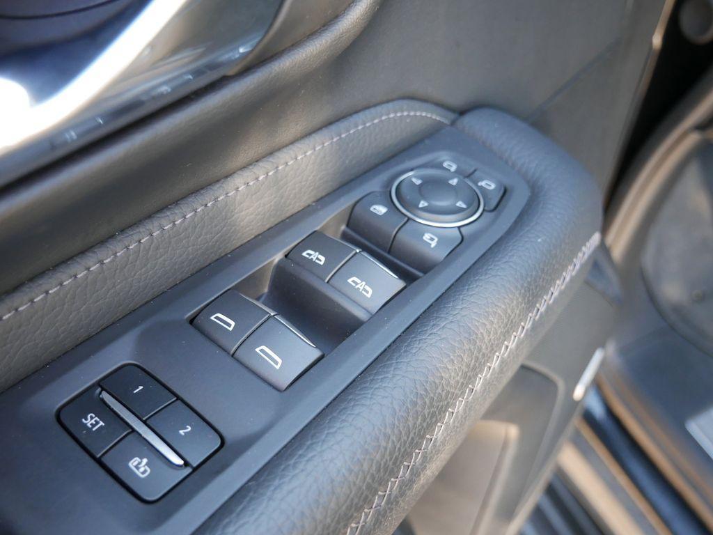 used 2023 GMC Yukon car, priced at $63,997