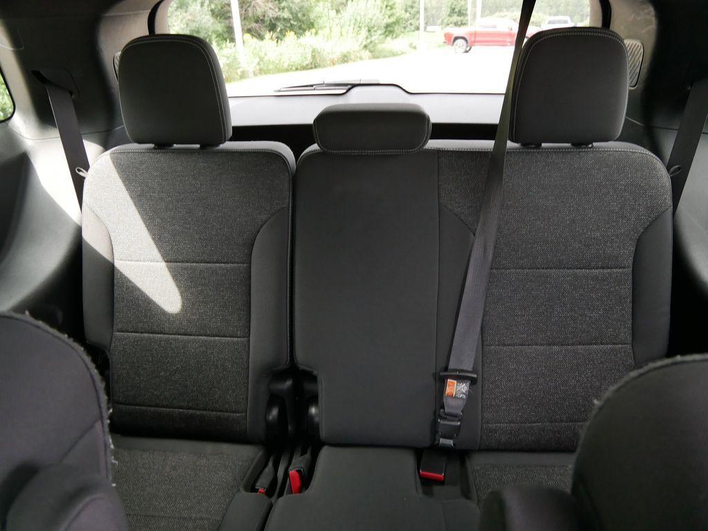used 2024 Chevrolet Traverse car, priced at $36,877