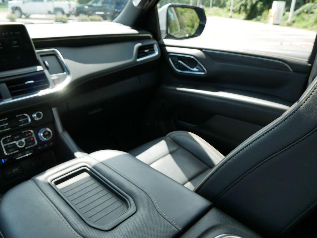 used 2024 GMC Yukon XL car, priced at $63,797
