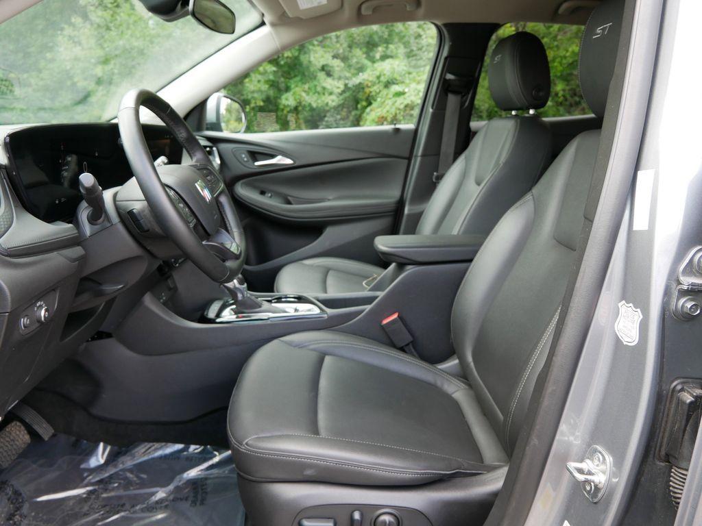 used 2024 Buick Encore GX car, priced at $22,777