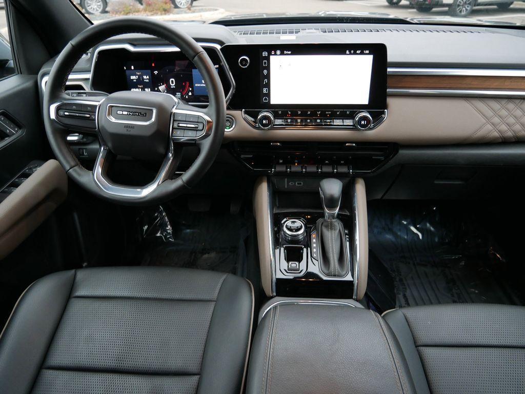 used 2023 GMC Canyon car, priced at $41,379