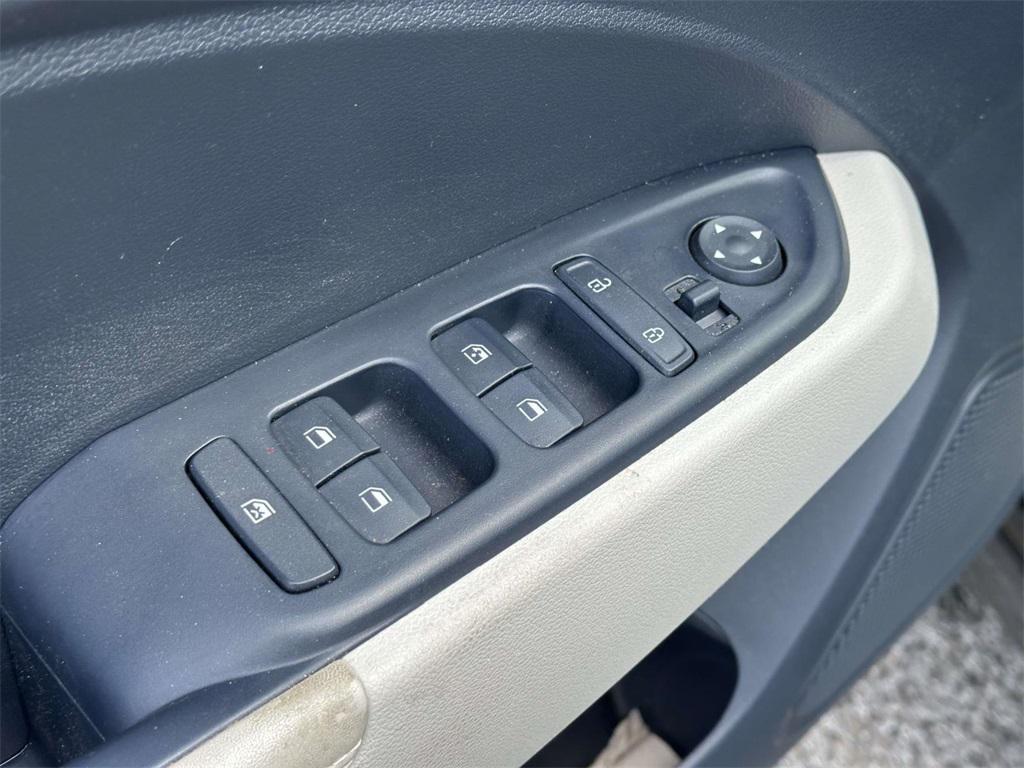 used 2024 Hyundai Venue car, priced at $19,400