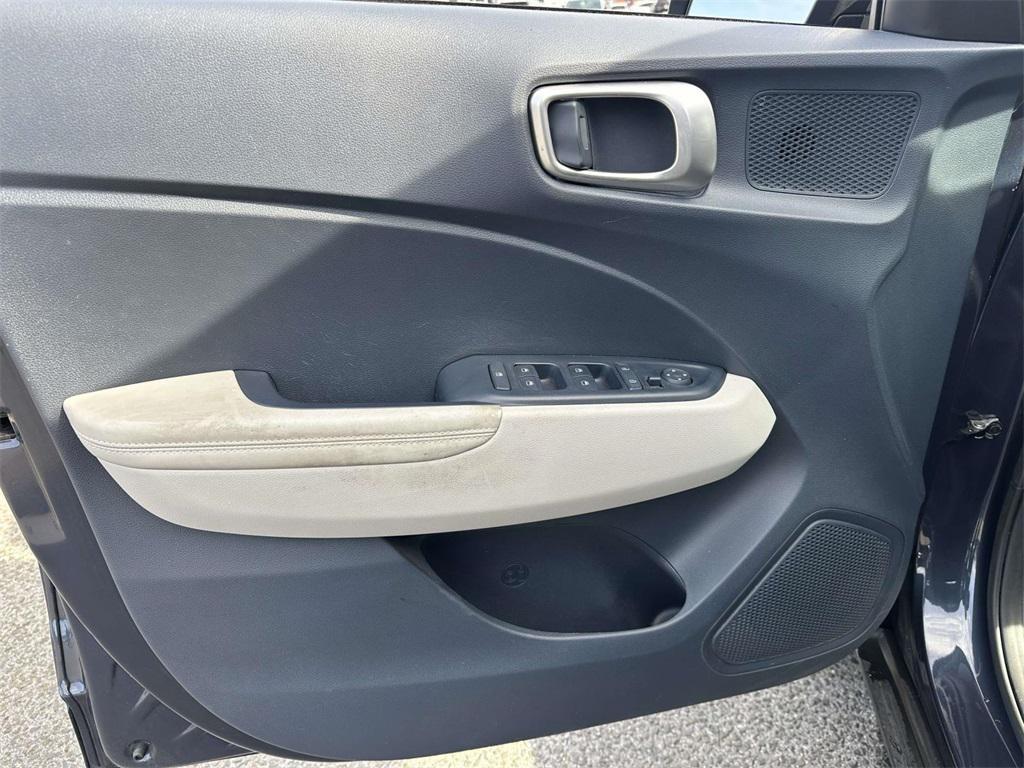 used 2024 Hyundai Venue car, priced at $19,400