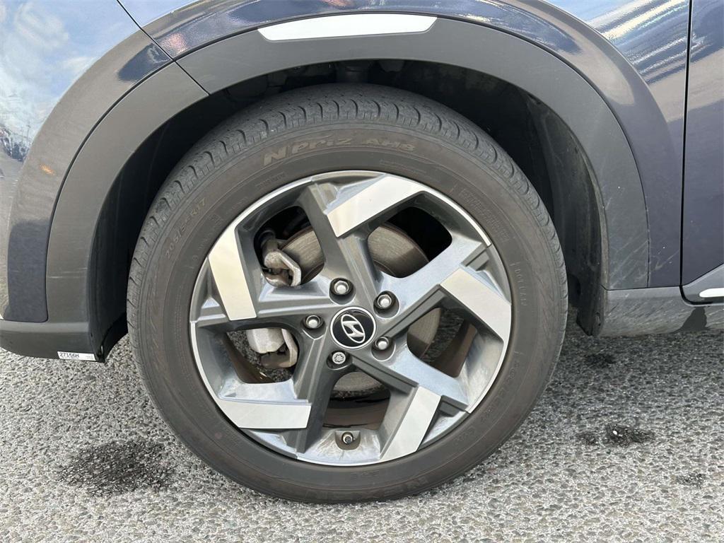 used 2024 Hyundai Venue car, priced at $19,400