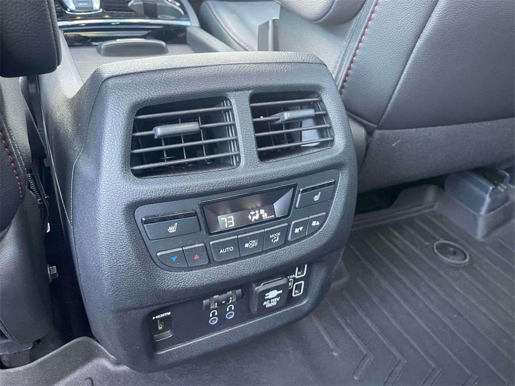 used 2022 Honda Pilot car, priced at $36,900